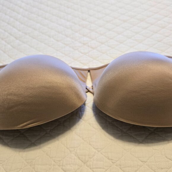 Pre-loved VS Bombshell Bra - Picture 7 of 13